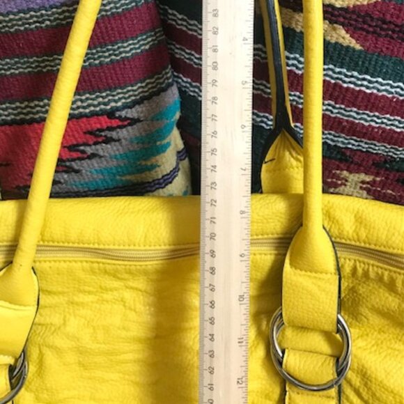 BUENO COLLECTION VINTAGE BRIGHT YELLOW TEXTURED 23" WEEKENDER OVERNIGHT TOTE BAG - Picture 15 of 16